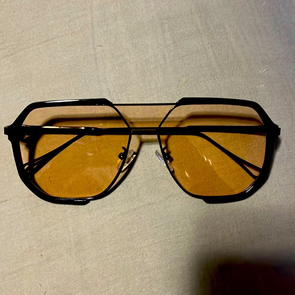 Ladies sunglasses